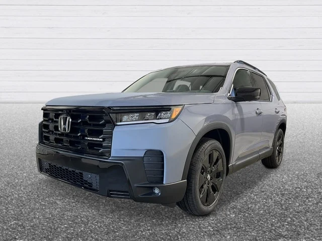 New 2026 Sonic Gray Pearl Honda Black Edition image 2
