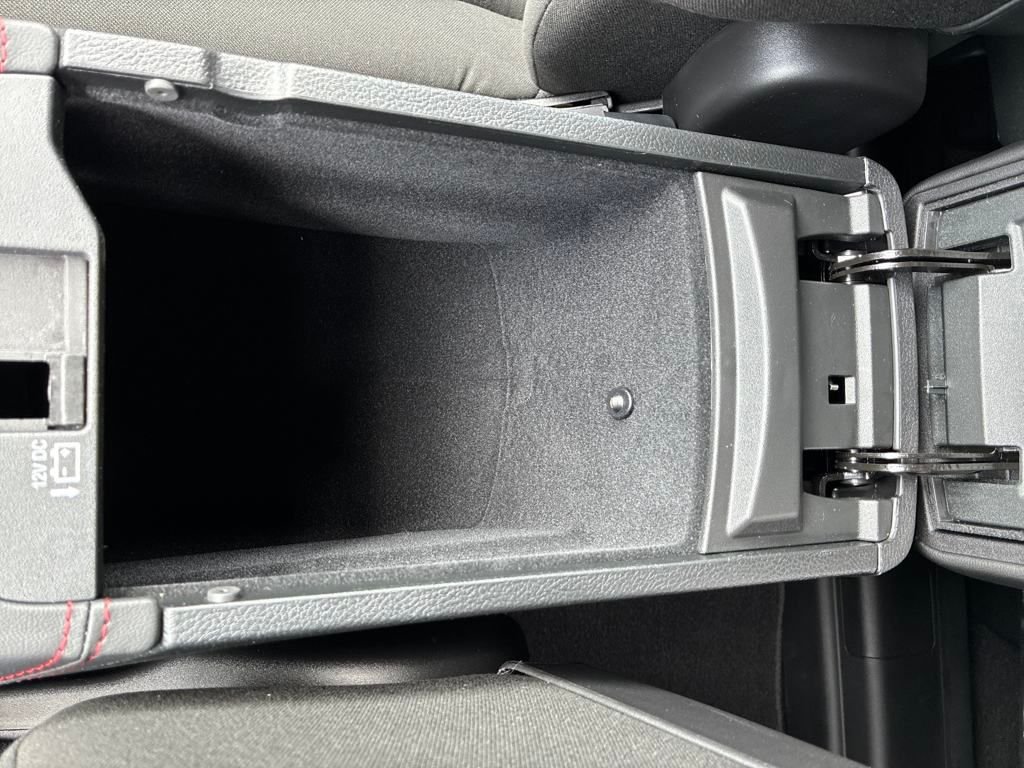 Used 2025 White Dodge R/T image 26