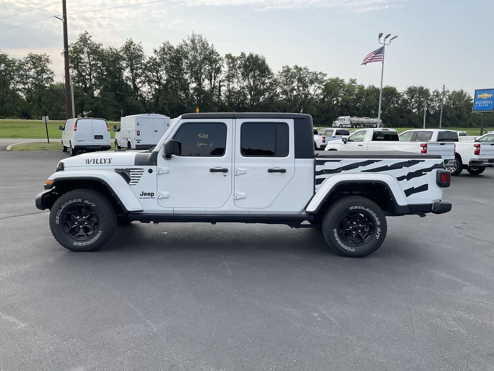 Used 2022 Bright White Clearcoat Jeep Willys image 4