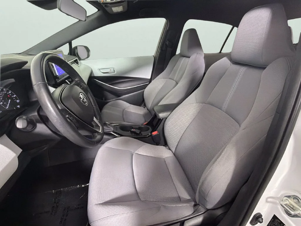 2023 Toyota Corolla SE - Photo 18