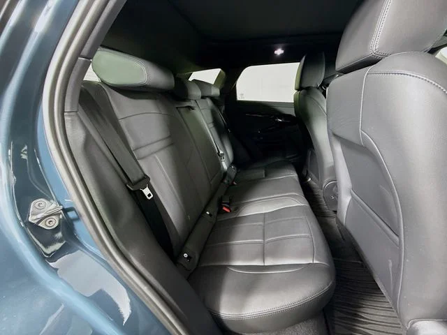 Certified Used 2026 Blue Land Rover Dynamic image 29