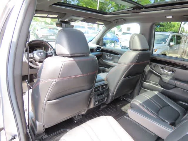 2025 Honda Pilot TrailSport - Photo 16