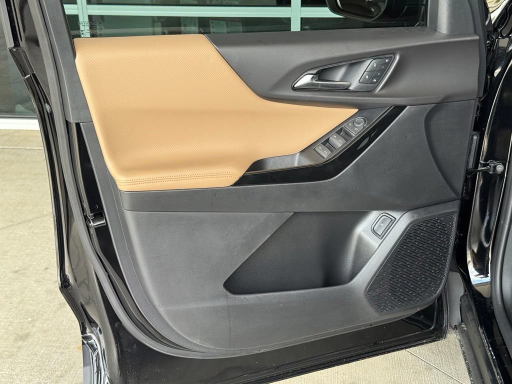 2027 Chevrolet Equinox ACTIV - Photo 26