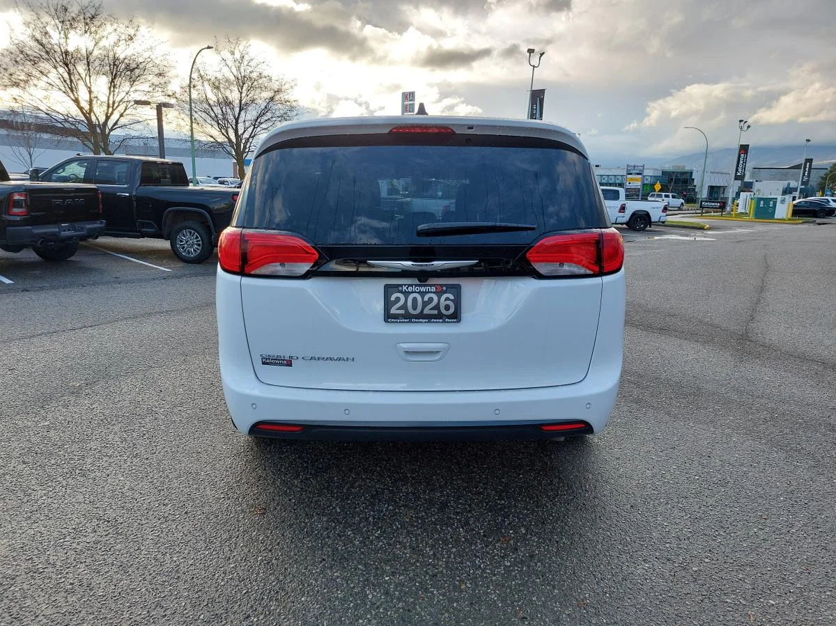 New 2026 White Chrysler SXT 2WD image 6