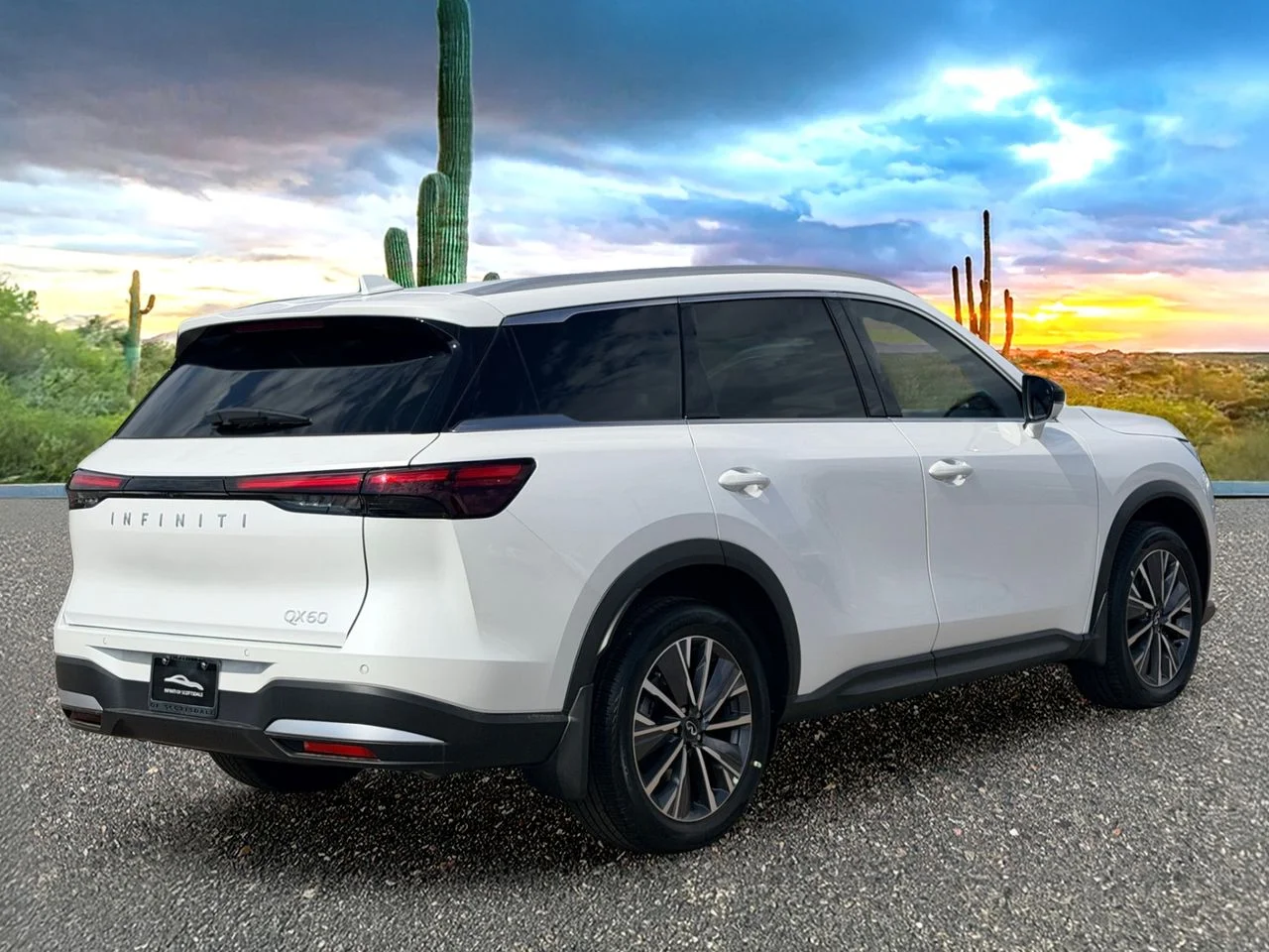 New 2027 RADIANT WHITE INFINITI Luxe FWD image 6