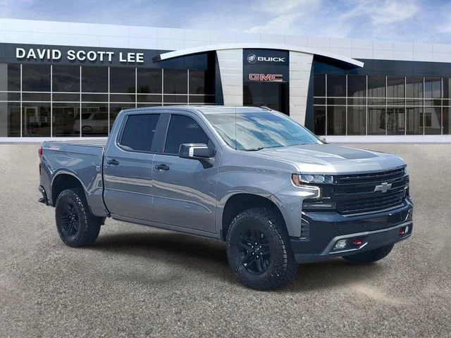 Used 2021 SATIN STEEL METALLIC Chevrolet LT Trail Boss image 1