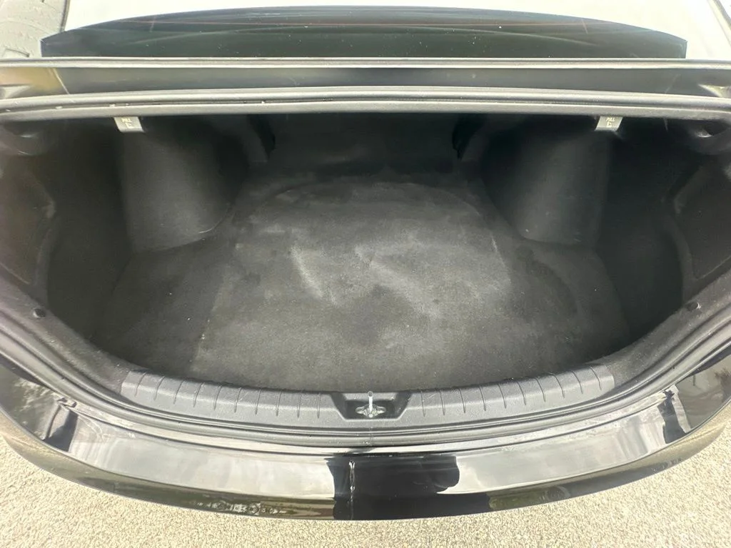 Used 2022 Black Kia GT-Line image 29