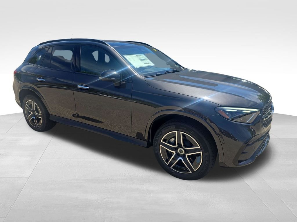 New 2026 Graphite Grey Metallic Mercedes-Benz GLC 300 image 7