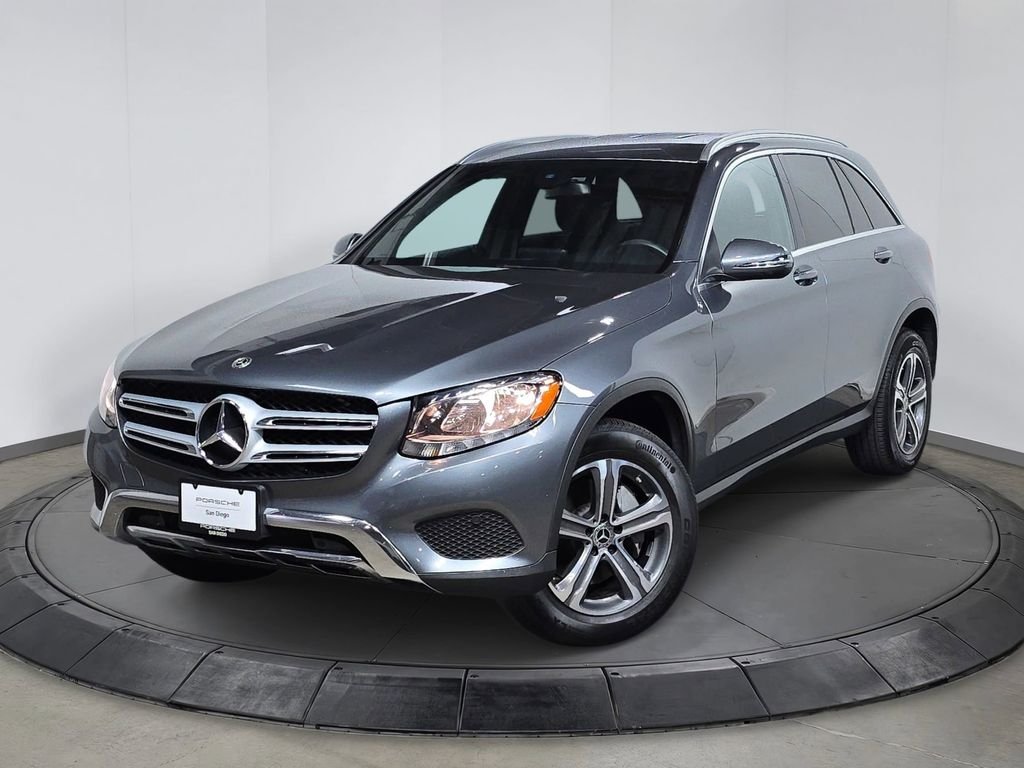 2018 Mercedes-Benz GLC GLC300's photo