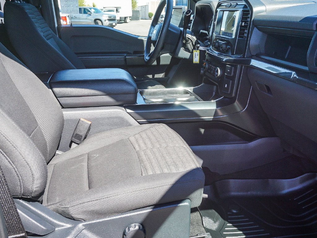 Used 2022 White Ford XL image 12