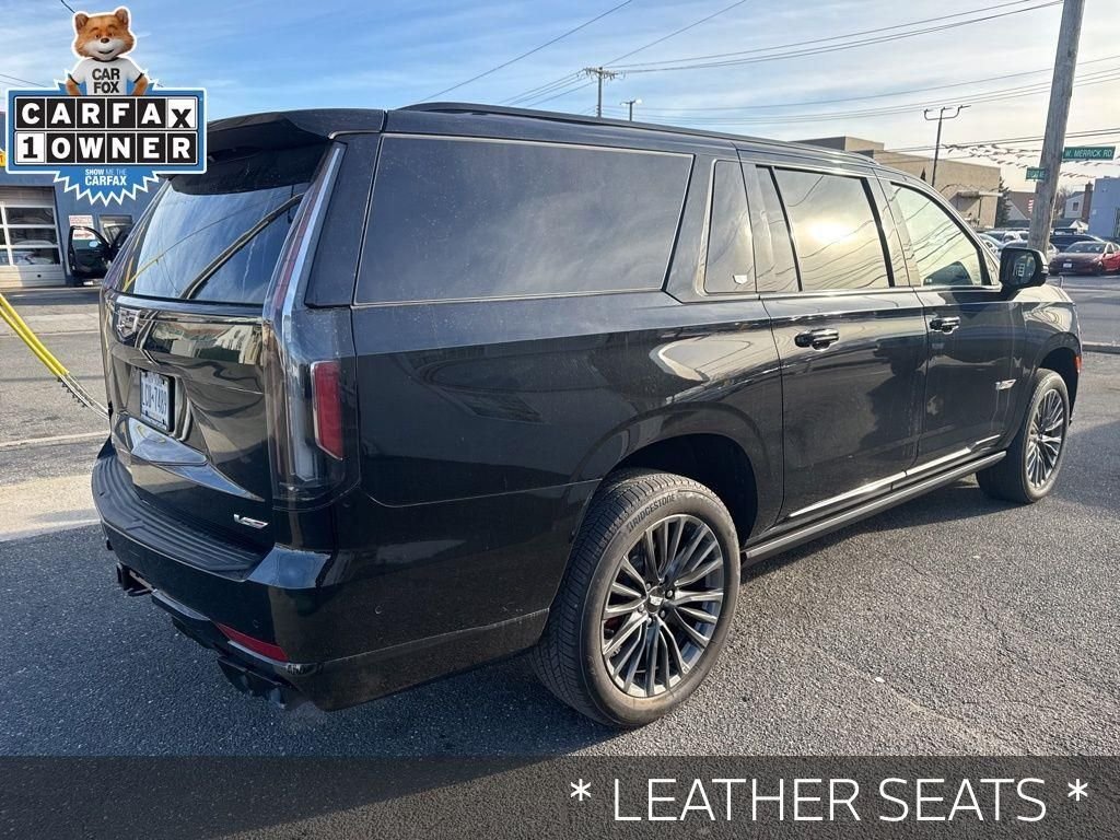 2023 Cadillac Escalade ESV V-Series - Photo 11