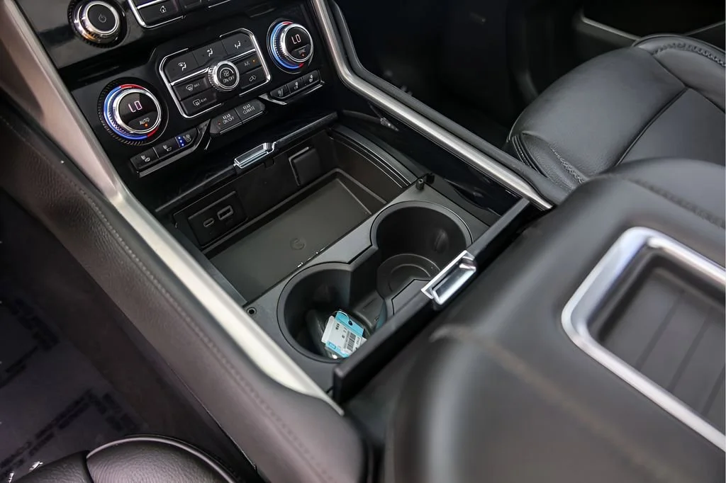 Used 2023 Sterling Metallic GMC Denali image 24