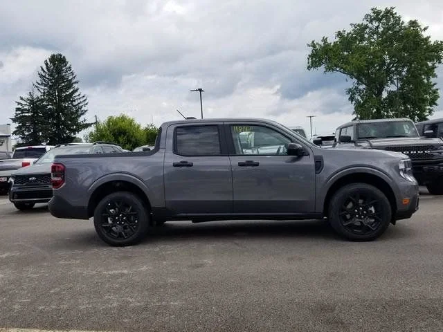 New 2026 Carbonized Gray Metallic Ford XLT image 2