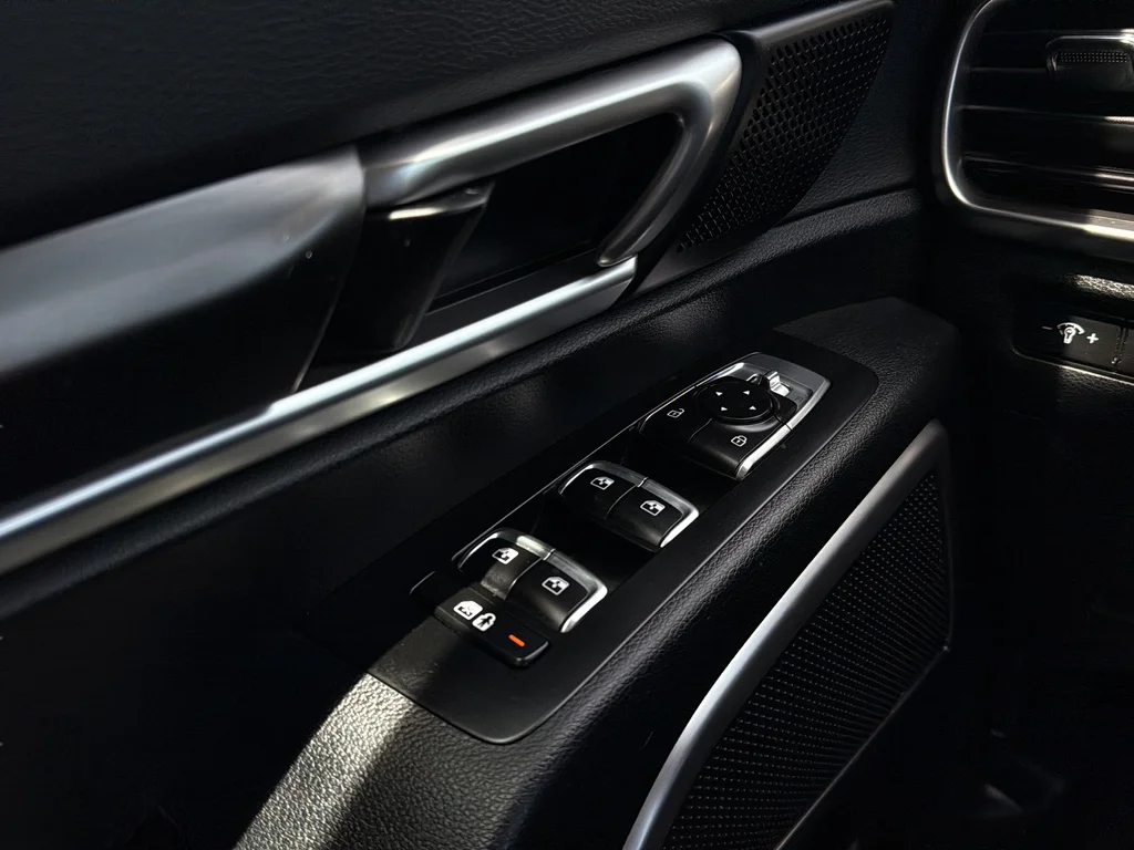 Used 2025 Ebony Black Kia S image 20