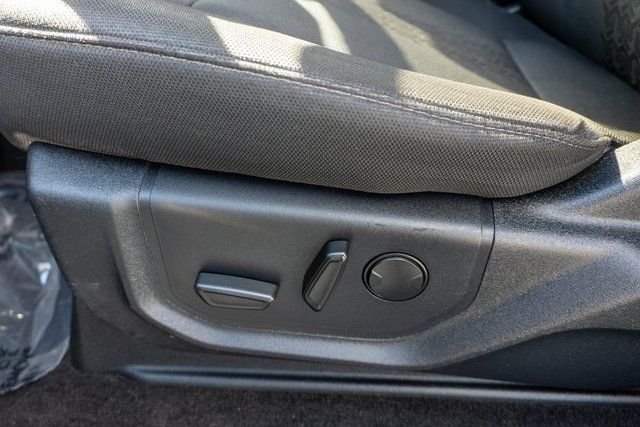 Used 2019 Gray Metallic Ford XLT image 19