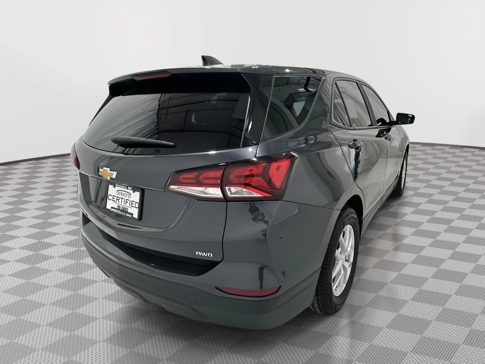 Used 2022 Iron Gray Metallic Chevrolet LS image 4