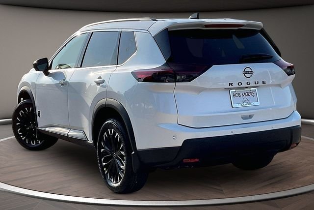 New 2026 Everest White Pearl TriCoat Nissan Dark Armor™ image 3