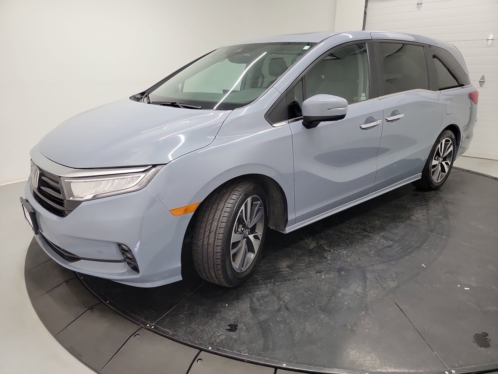 2023 Honda Odyssey Touring - Photo 36