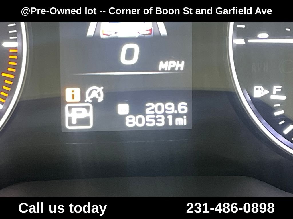 Used 2022 Black Subaru Premium image 22