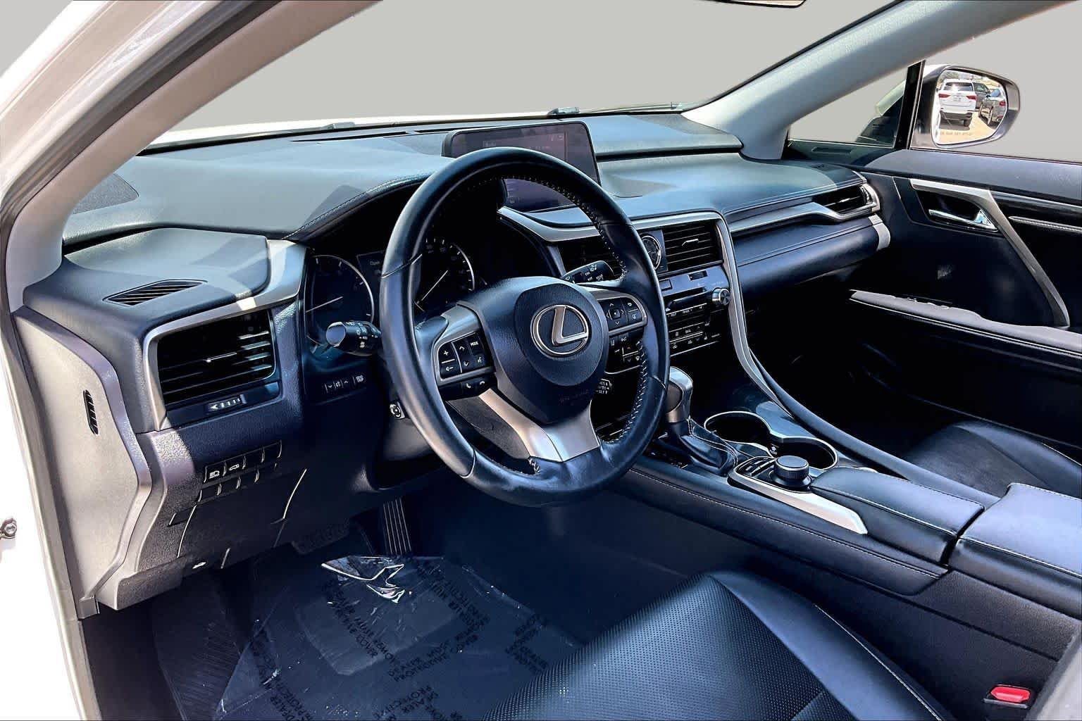 Used 2019 Eminent White Pearl Lexus  image 16