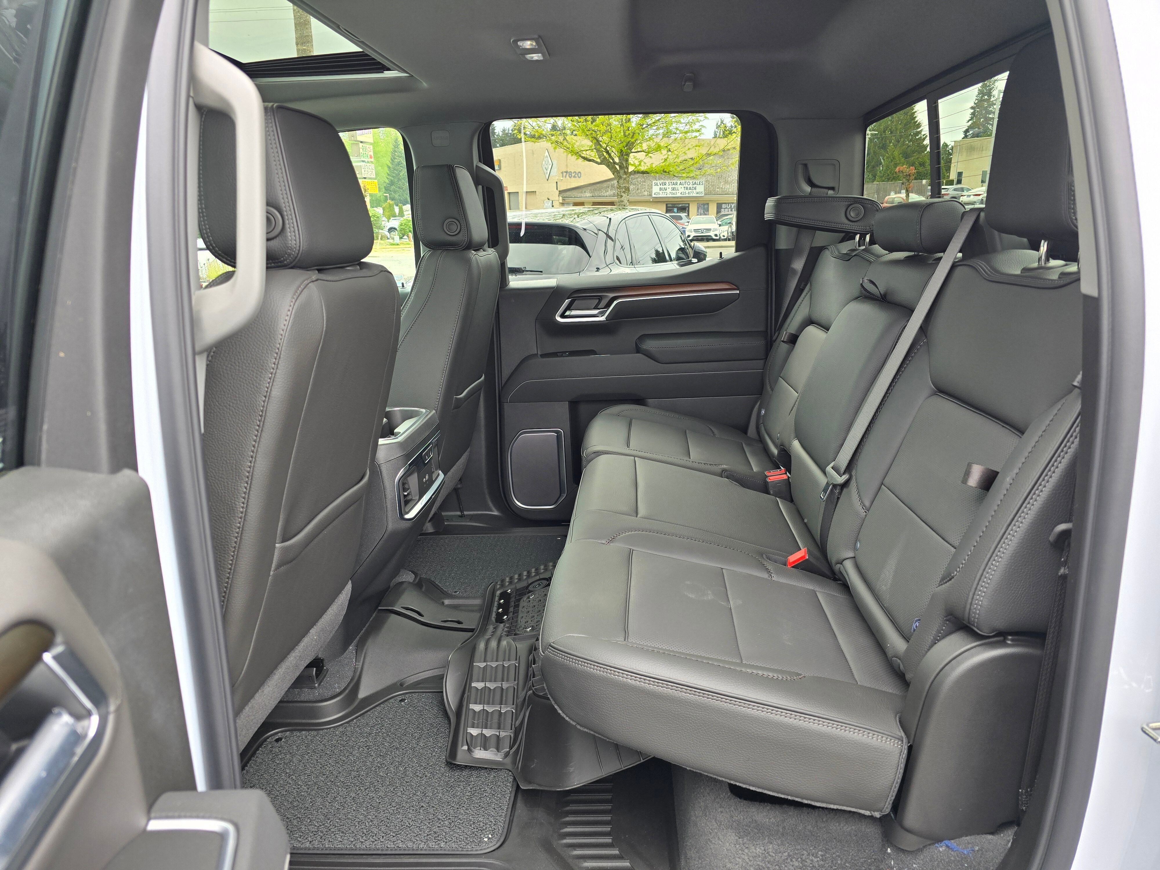 2026 GMC Sierra 1500 Denali - Photo 14