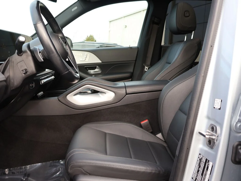 Used 2025 Black Mercedes-Benz GLE 350 image 23