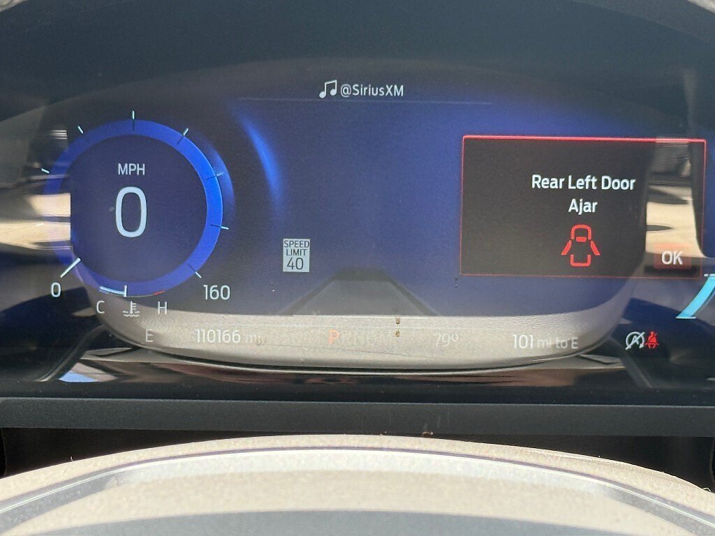 Used 2020  Ford Platinum image 15