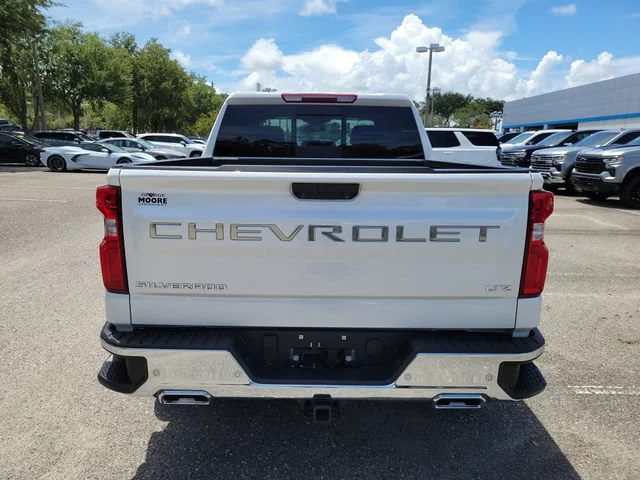 2025 Chevrolet Silverado 1500 LTZ - Photo 9