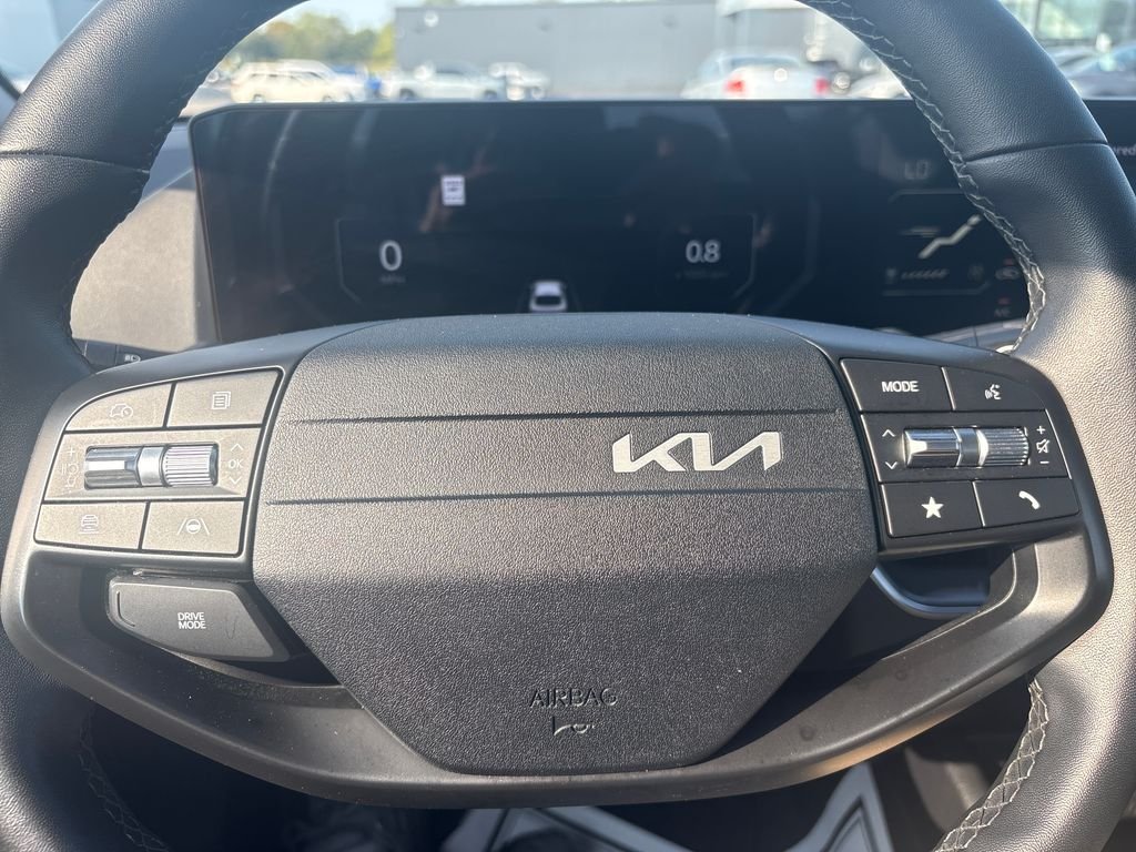 Used 2025 White Kia EX image 18