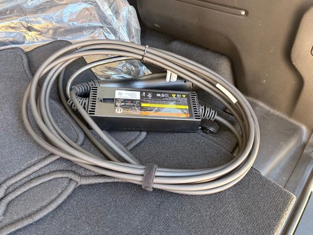 Used 2024 Pearl Jeep Sport S 4xe image 19