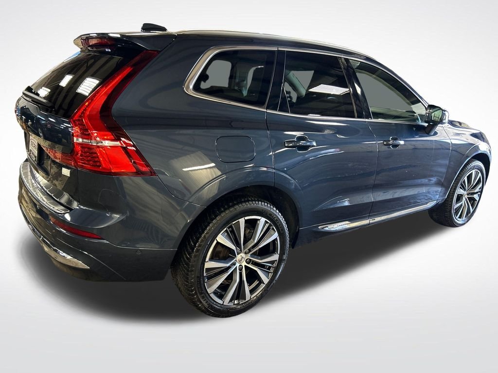 Certified Used 2022 Blue Volvo T8 Inscription Expression image 6