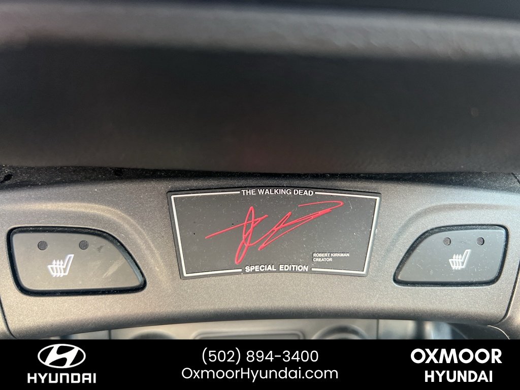 Used 2014 Ash Black Mica Hyundai Walking Dead Edition image 14