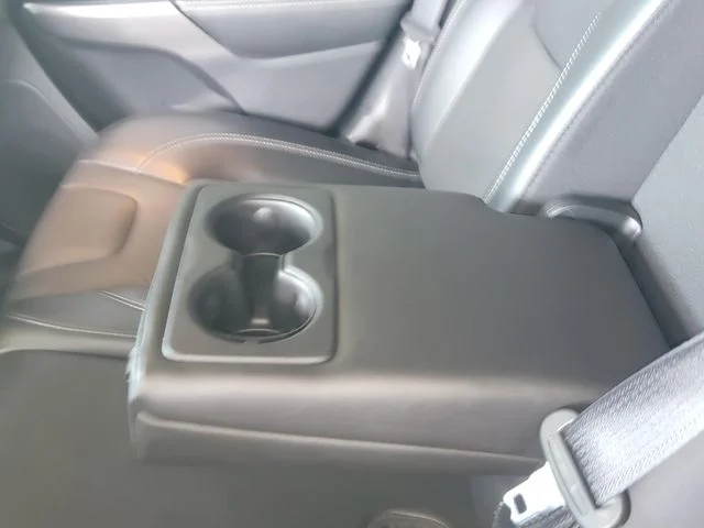 Certified Used 2021 Black Jeep Latitude Lux image 31