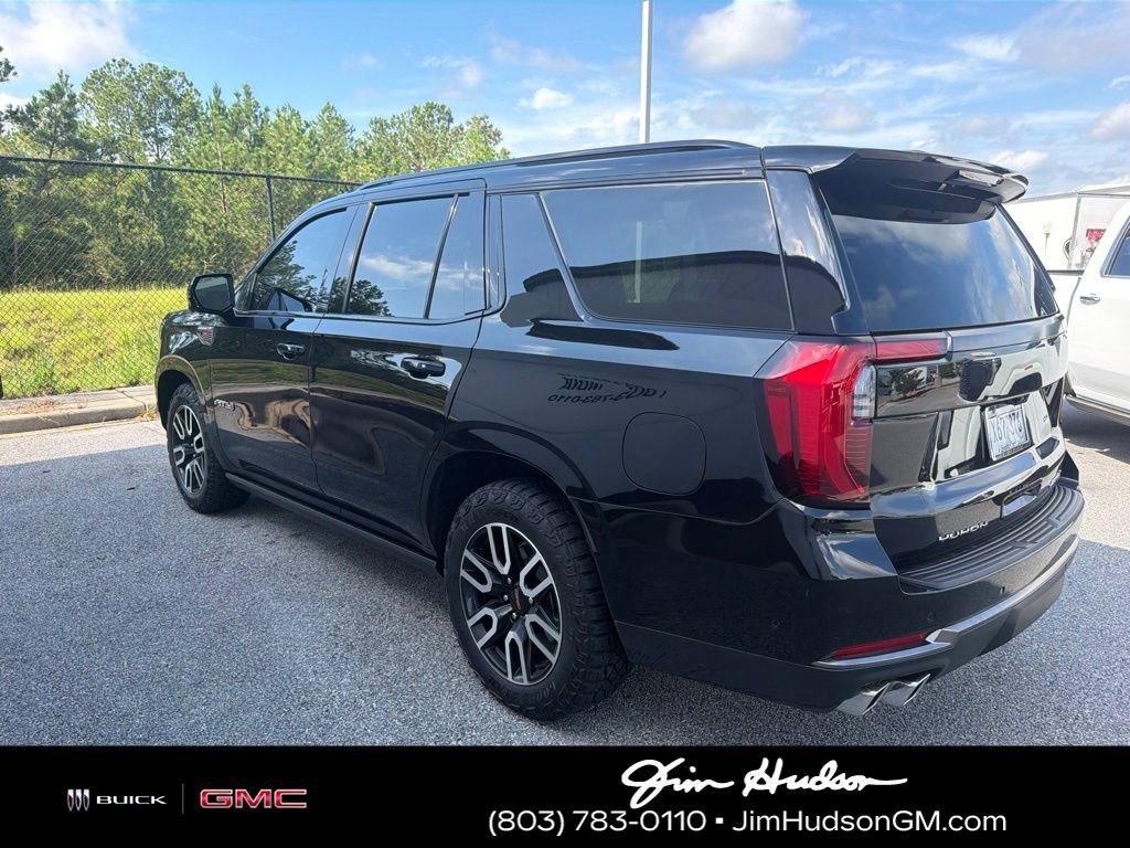 2025 GMC Yukon AT4 Ultimate - Photo 4