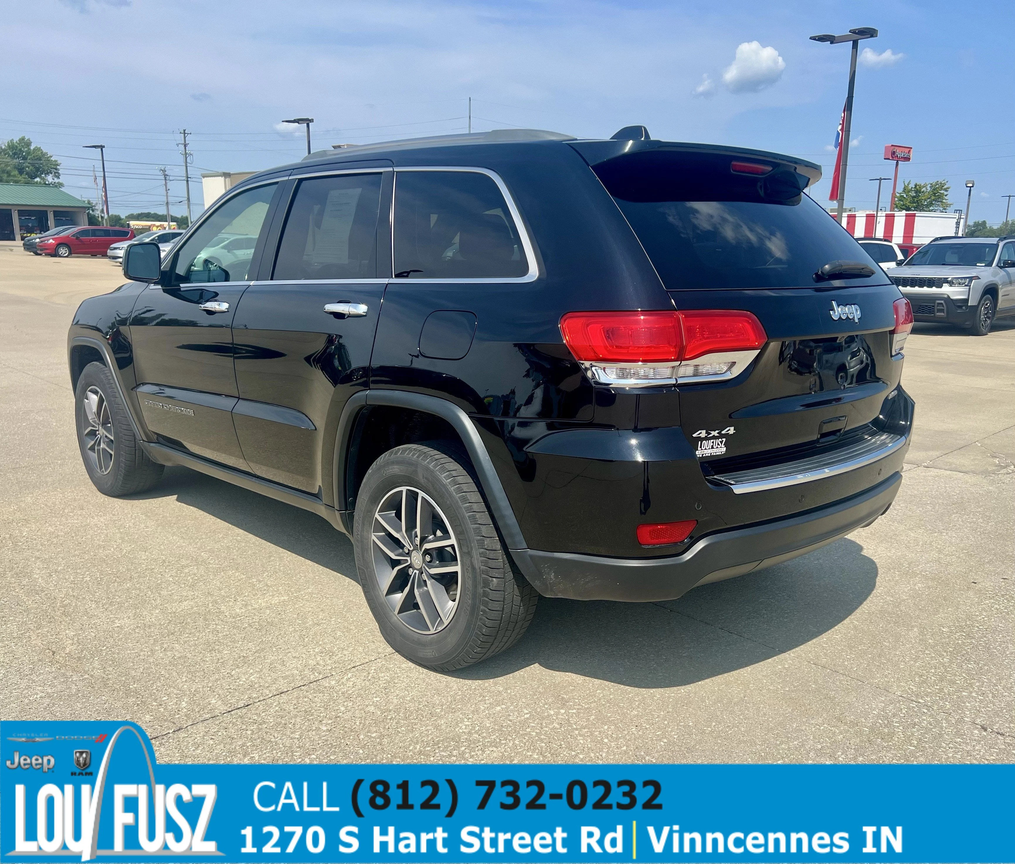 Used 2018 Diamond Black Crystal Pearlcoat Jeep Limited image 5