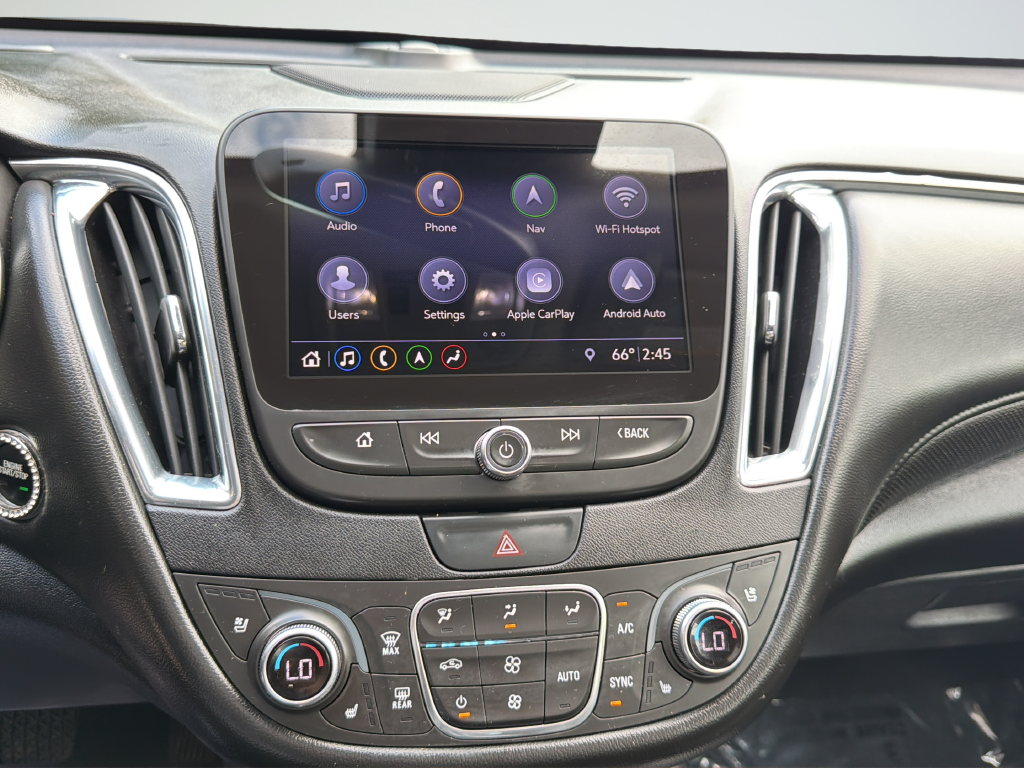 Used 2019 Black Chevrolet Premier image 27