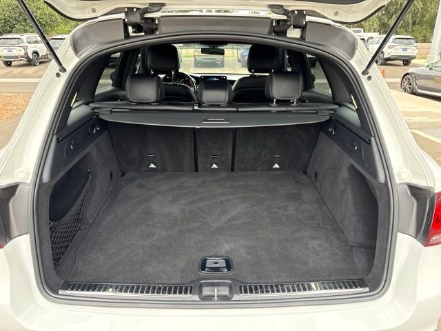 Used 2021  Mercedes-Benz GLC 300 image 12