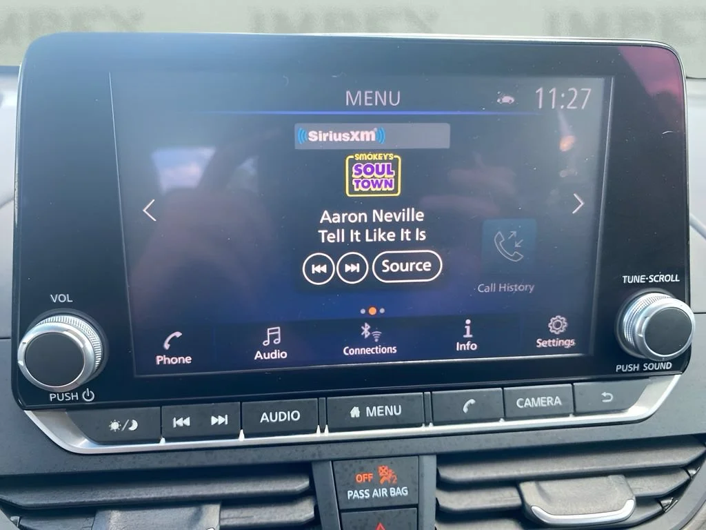 Used 2025 Black Nissan SV image 18