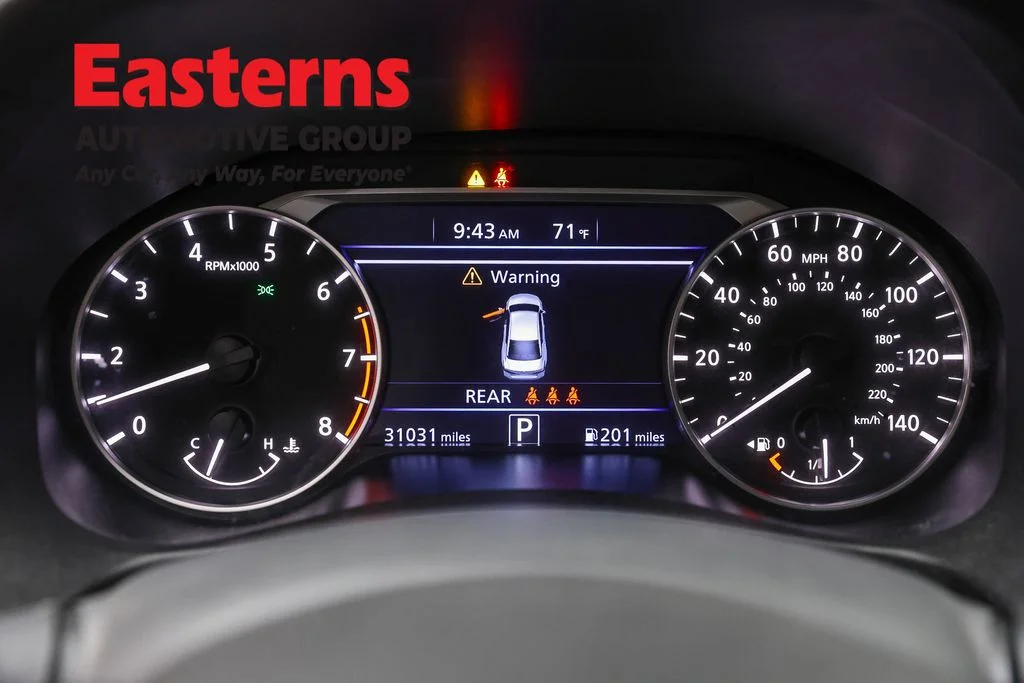 Used 2023 Black Nissan 2.5 SV image 20