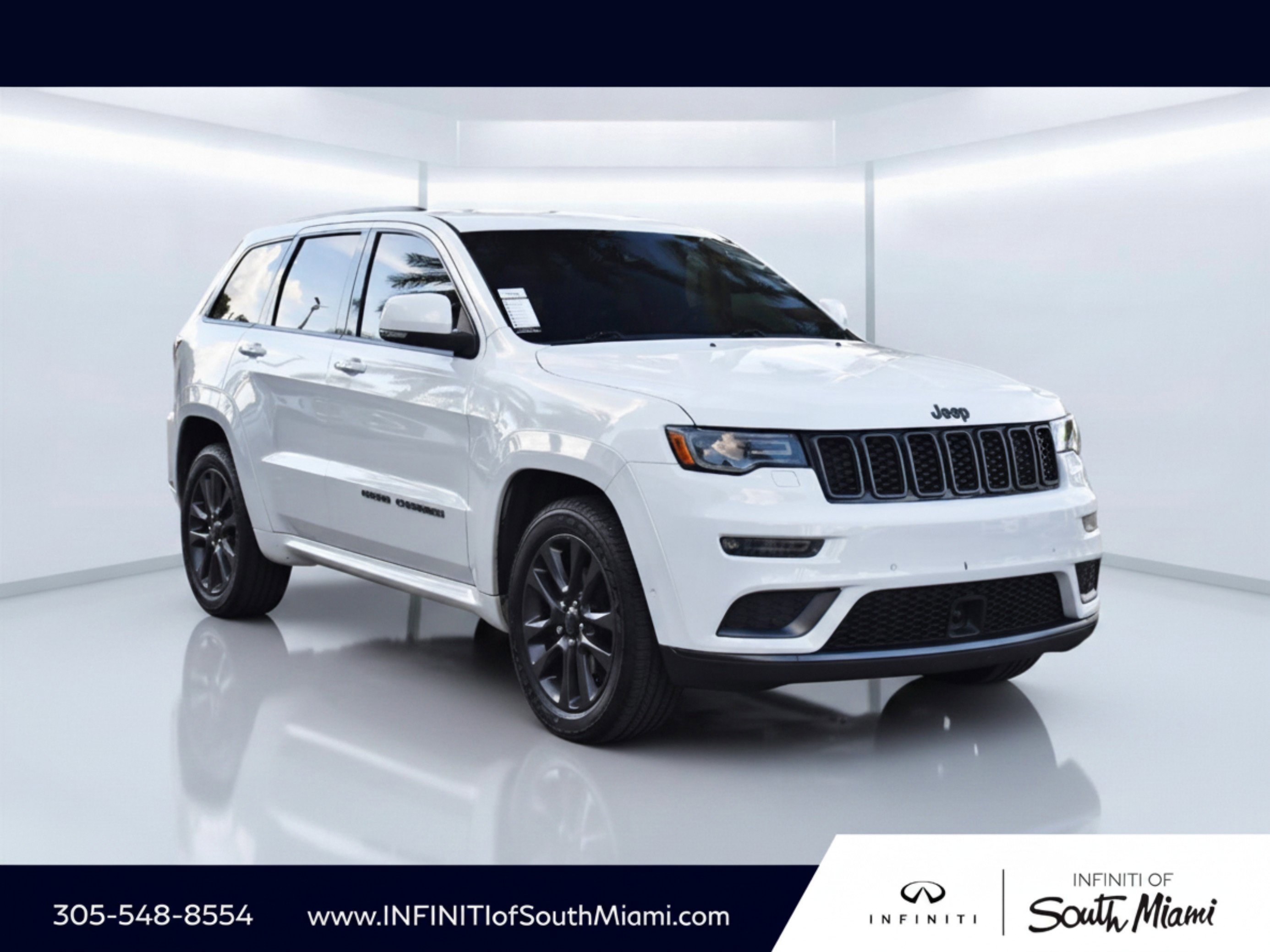 Used 2019 Bright White Clearcoat Jeep High Altitude image 3