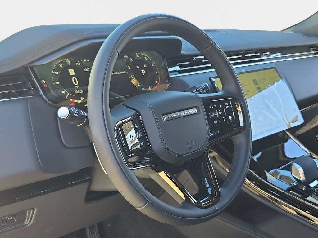 New 2026 Fuji White Land Rover Dynamic SE image 17