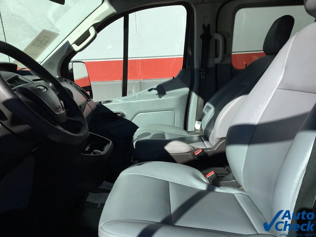 Used 2019 Gray Ford XL image 22