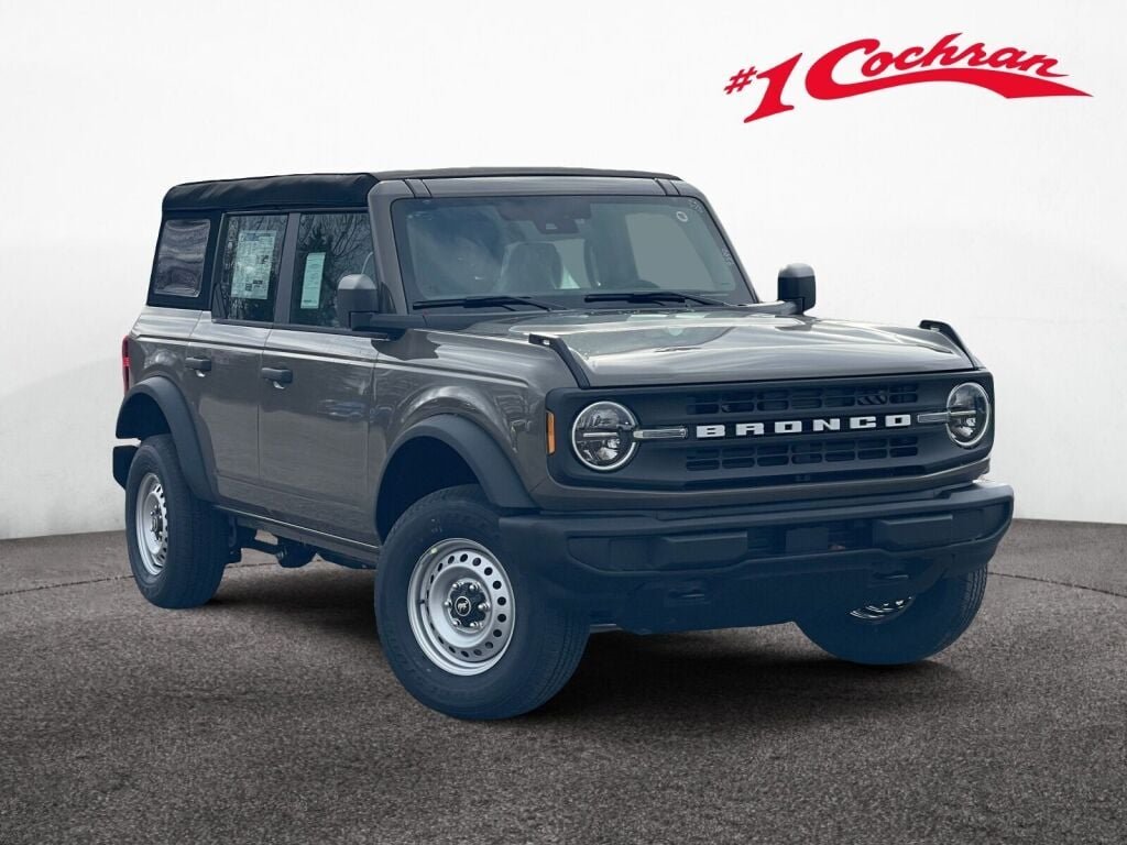 2025 Ford Bronco Base