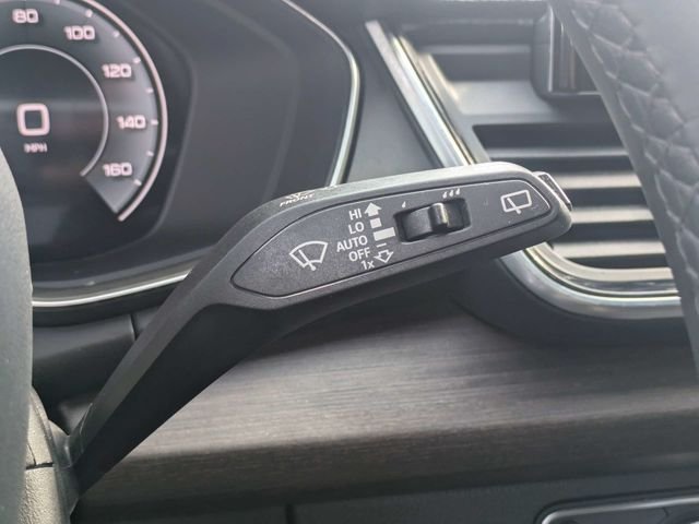 Used 2023 Silver Audi 45 S line Premium image 31