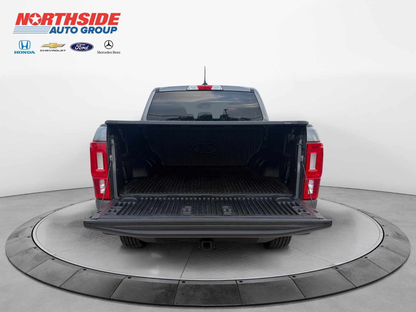 Used 2022 Carbonized Gray Metallic Ford XLT image 19
