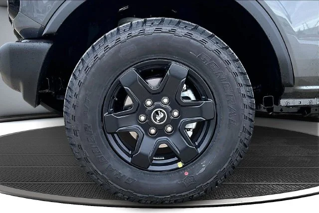 Used 2025 Carbonized Gray Metallic Ford Big Bend image 14