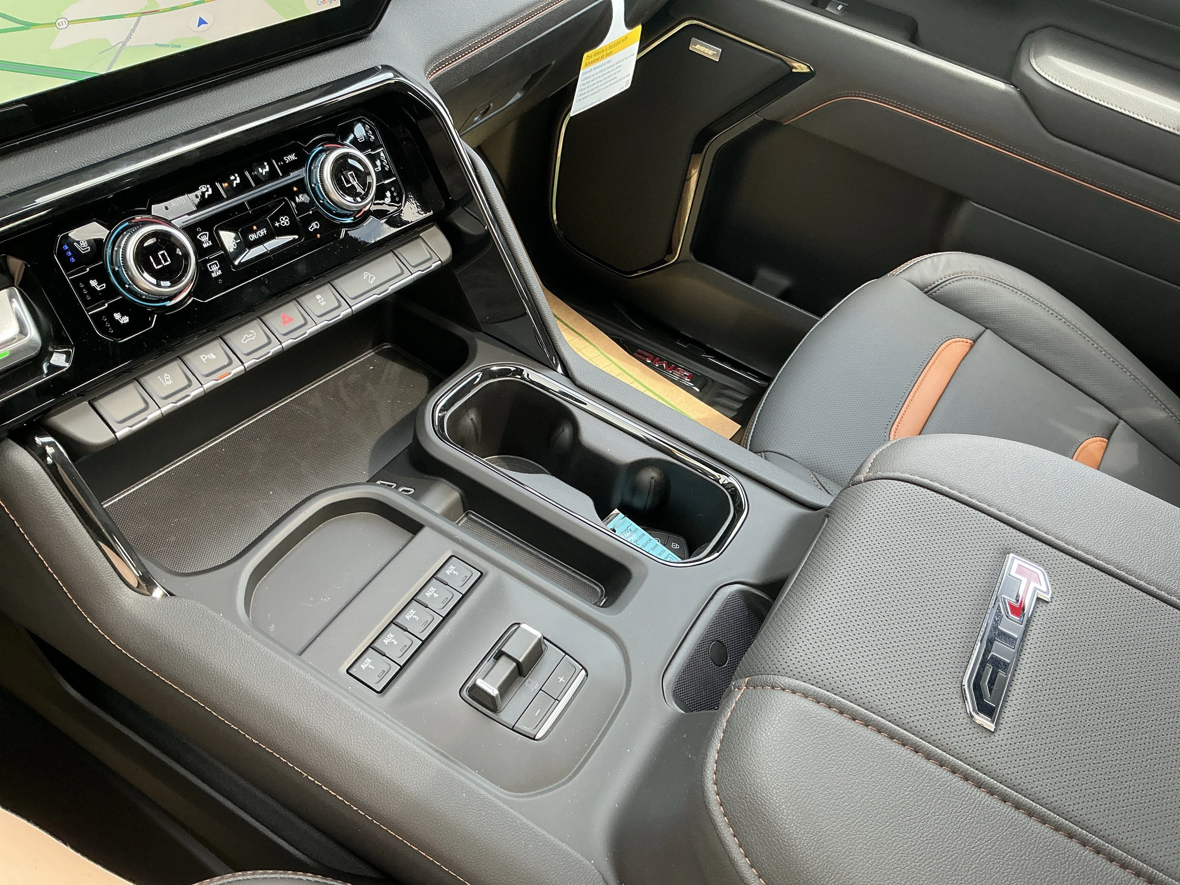 2026 GMC Sierra 2500HD AT4 - Photo 25