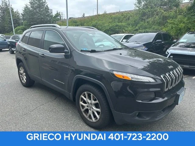 Used 2016 Black Jeep Latitude image 1
