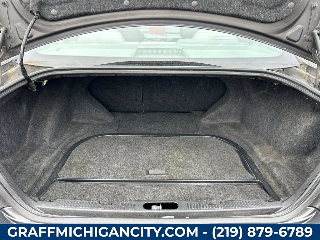 Used 2007  Mercury Base image 29