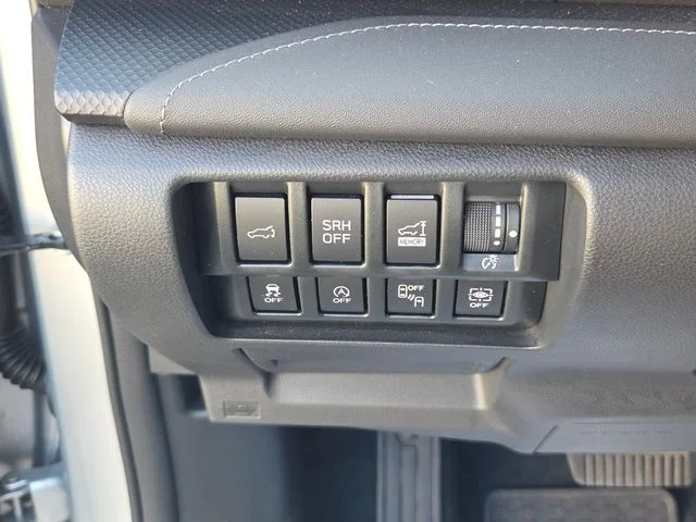 Used 2020 Silver Subaru Touring image 27